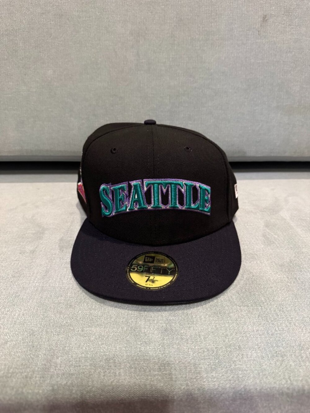New Era 59FIFTY Seattle Mariners Fitted Hat 7 7/8 Black Teal 1996 Cactus League